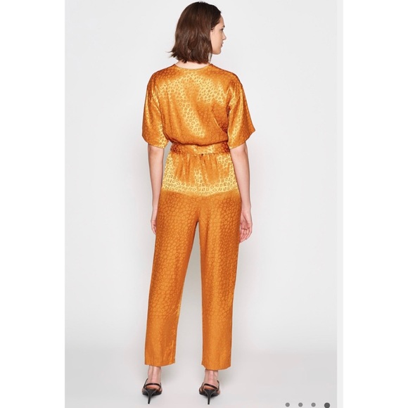 NWT Joie Tau Leopard Jumpsuit in Copper Sz Large - Picture 5 of 12